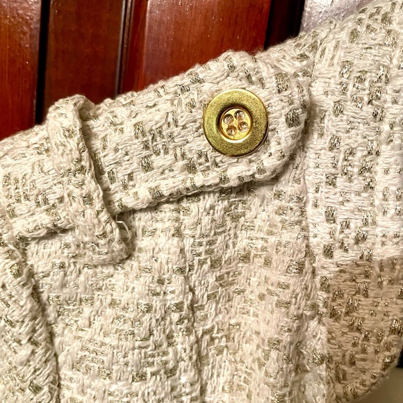 EUC elegant white women’s moto jacket with ruffles size M - Picture 9 of 16